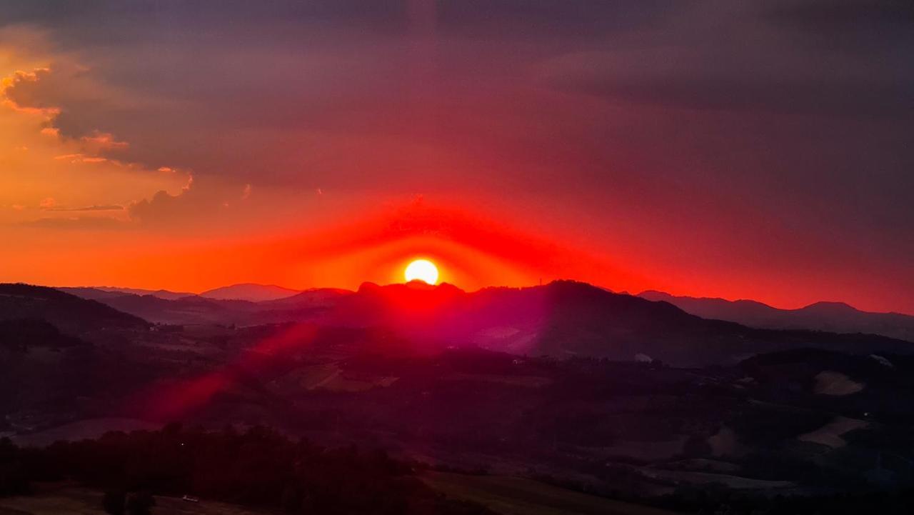 La Luna Sul Trebbio Modigliana Kültér fotó